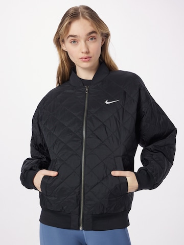 Nike Sportswear - Chaqueta de entretiempo en negro: frente