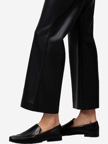 Adolfo Dominguez Flared Trousers in Black