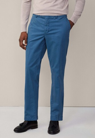 Regular Pantalon chino 'Sanderson' Hackett London en bleu : devant