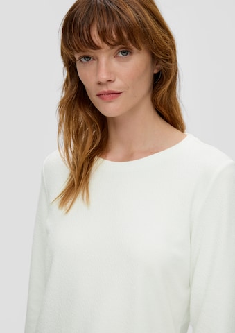 Sweat-shirt s.Oliver en blanc