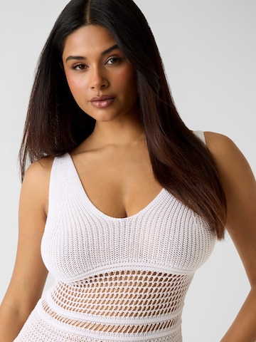 GUESS Kleid in Weiß