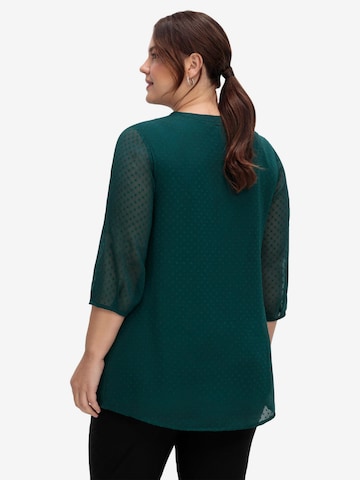 SHEEGO Tunic in Green