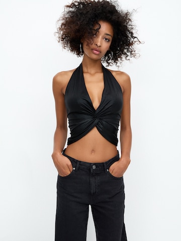 Haut Pull&Bear en noir : devant