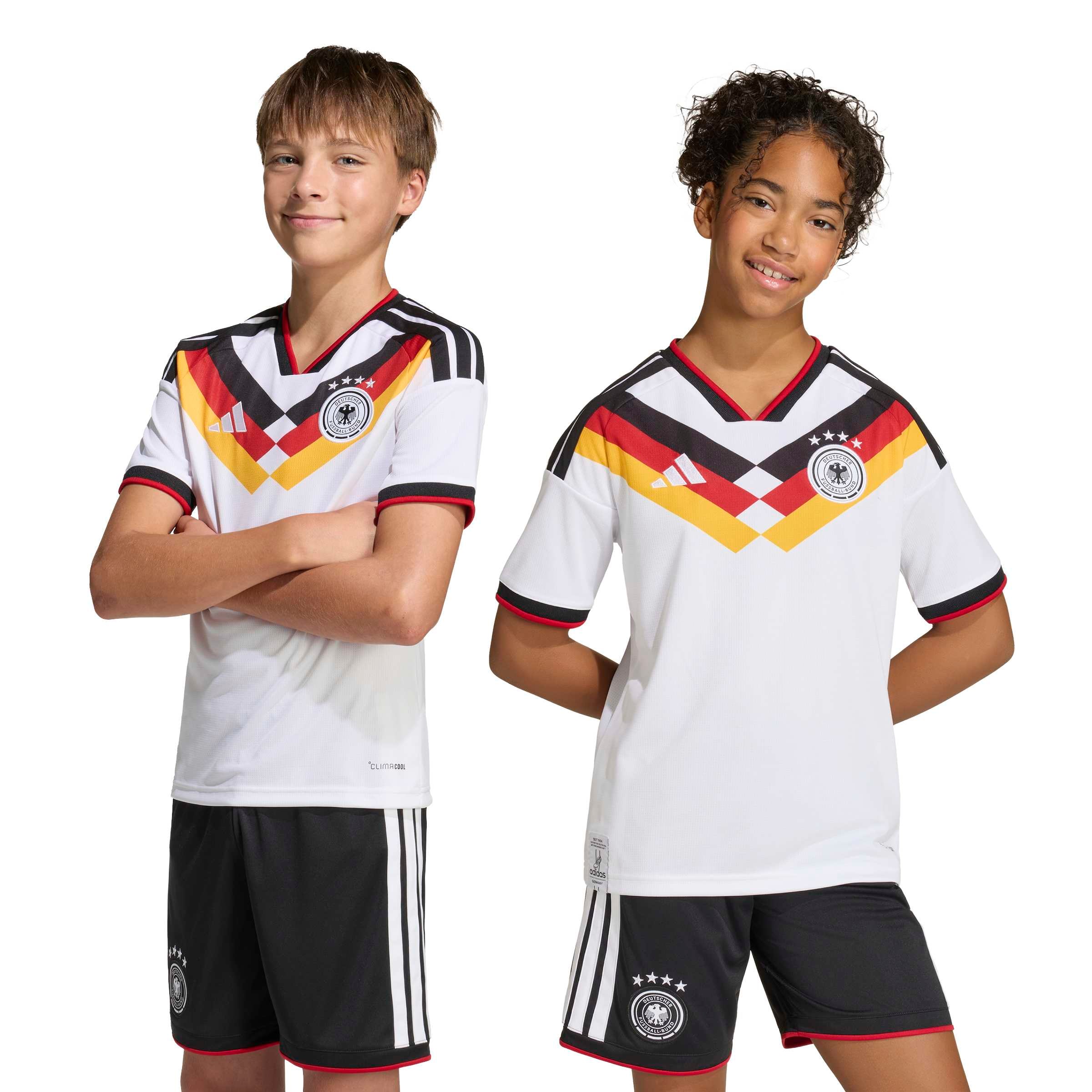 ADIDAS PERFORMANCE Функционална тениска 'Deutschland 26' в бяло