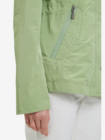 GIL BRET Between-Season Jacket in Green