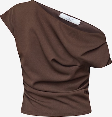 SISTERS POINT Shirt 'GLUT' in Braun: Vorderseite