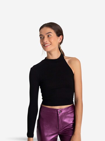 THE-ARE - Top en negro