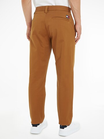 Tommy Jeans Regular Pants in Brown