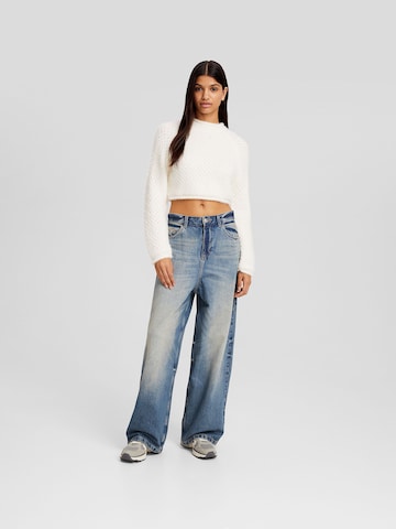 Pull-over Bershka en blanc