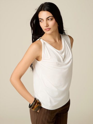 oltre Top in White