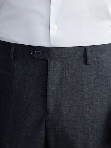 Next Обычный Плиссированные брюки 'Nova Fides' в Серый