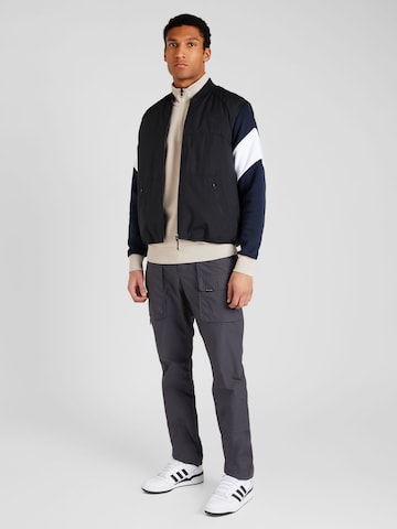 ADIDAS ORIGINALS Vest, värv must