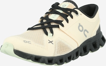 On - Zapatillas de running 'CloudX3' en beige: frente