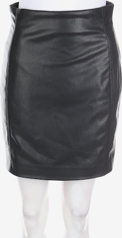 H&M Skirt in S in Black: front