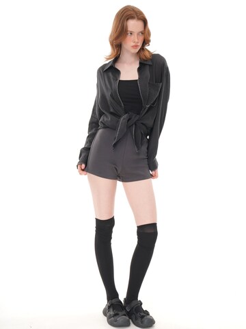 yoligex Kurtka przejściowa 'Breathable Ramie Lyocell Loose Shirt' w kolorze czarny