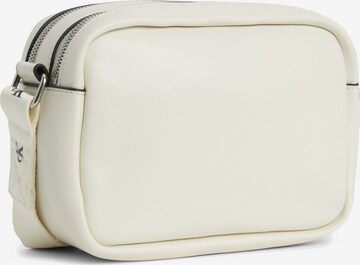 Borsa a tracolla di Calvin Klein Jeans in bianco