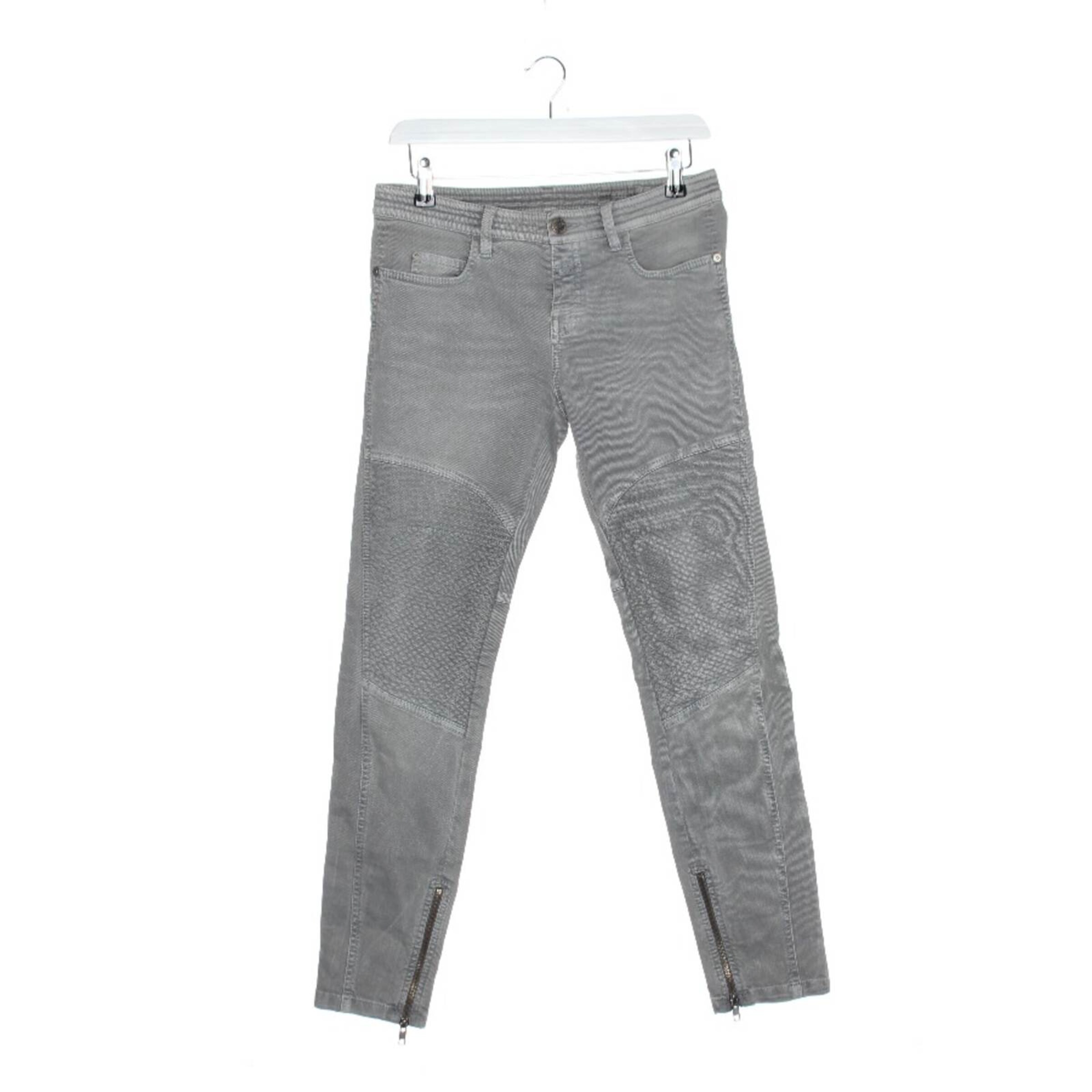 Closed Jeans 27 in Grau: Vorderseite