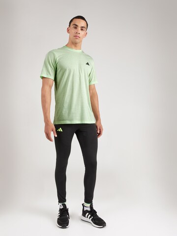 ADIDAS PERFORMANCE Funkční tričko 'Train Essentials Comfort' – zelená