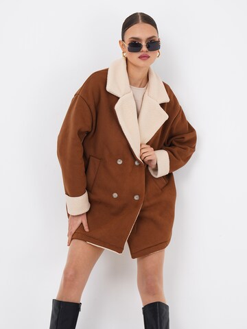 FRESHLIONS Between-Seasons Coat in Brown