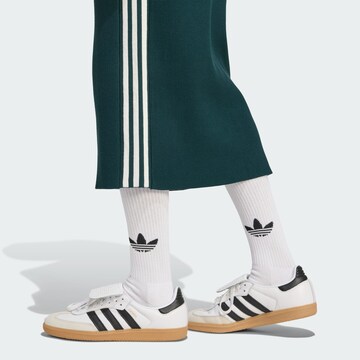 ADIDAS ORIGINALS Юбка 'Adicolor' в Зеленый