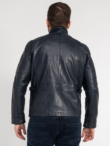 Rock Creek Between-Season Jacket in Black