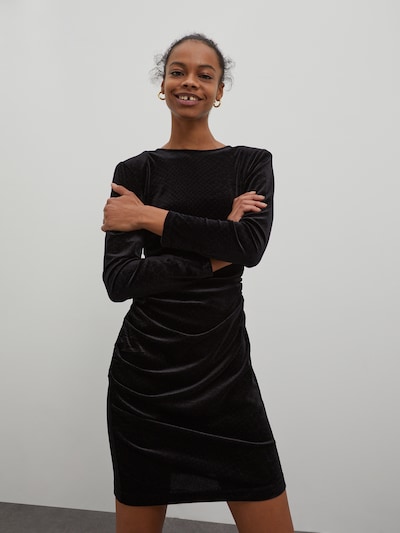 fekete EDITED Ruha 'Agathe', Modell nézet