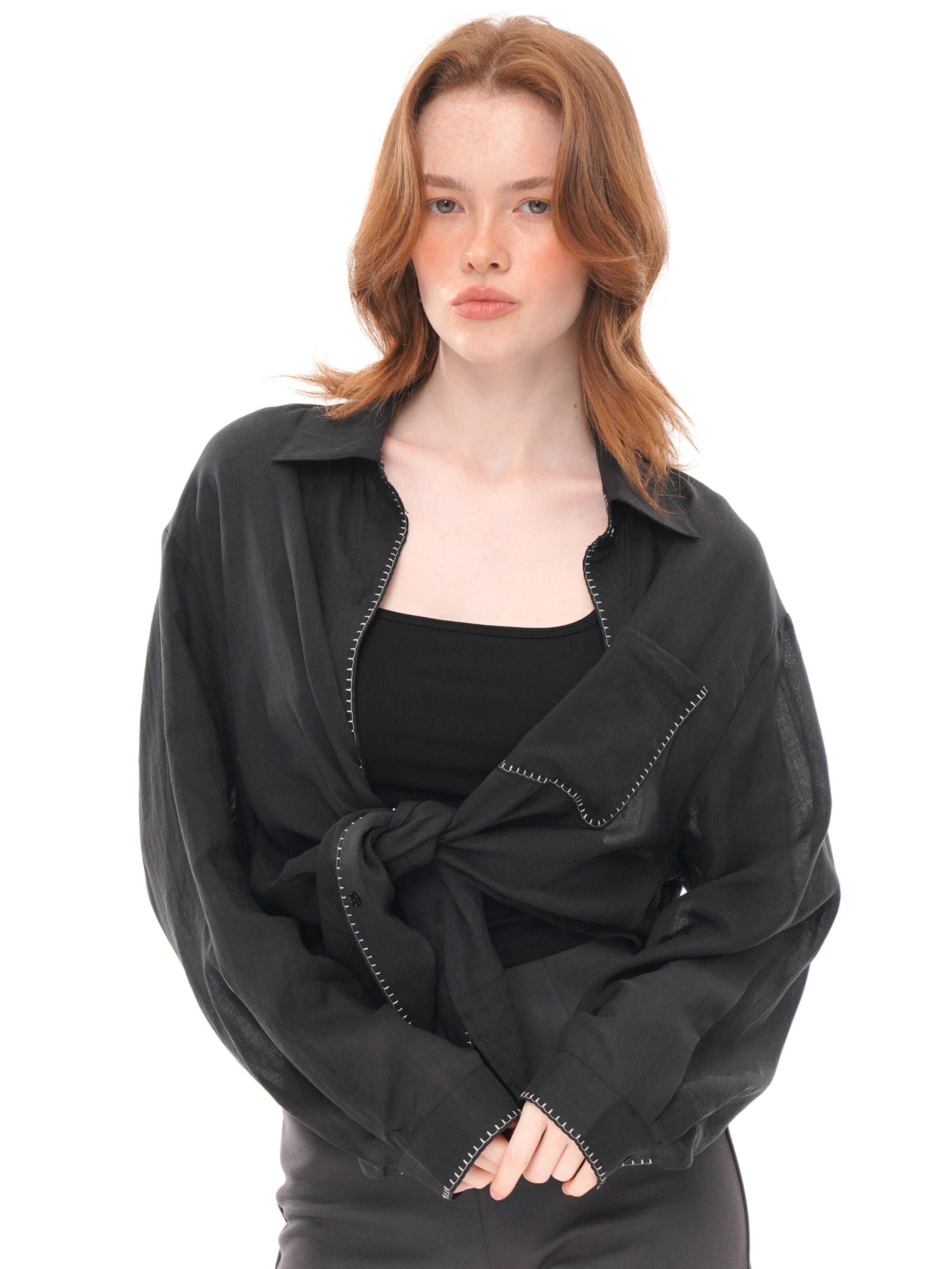 yoligex Kurtka przejściowa 'Breathable Ramie Lyocell Loose Shirt' w kolorze czarny