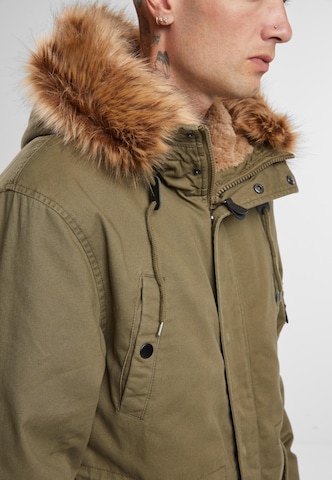 Parka mi-saison 'Fish Tail' Brandit en vert