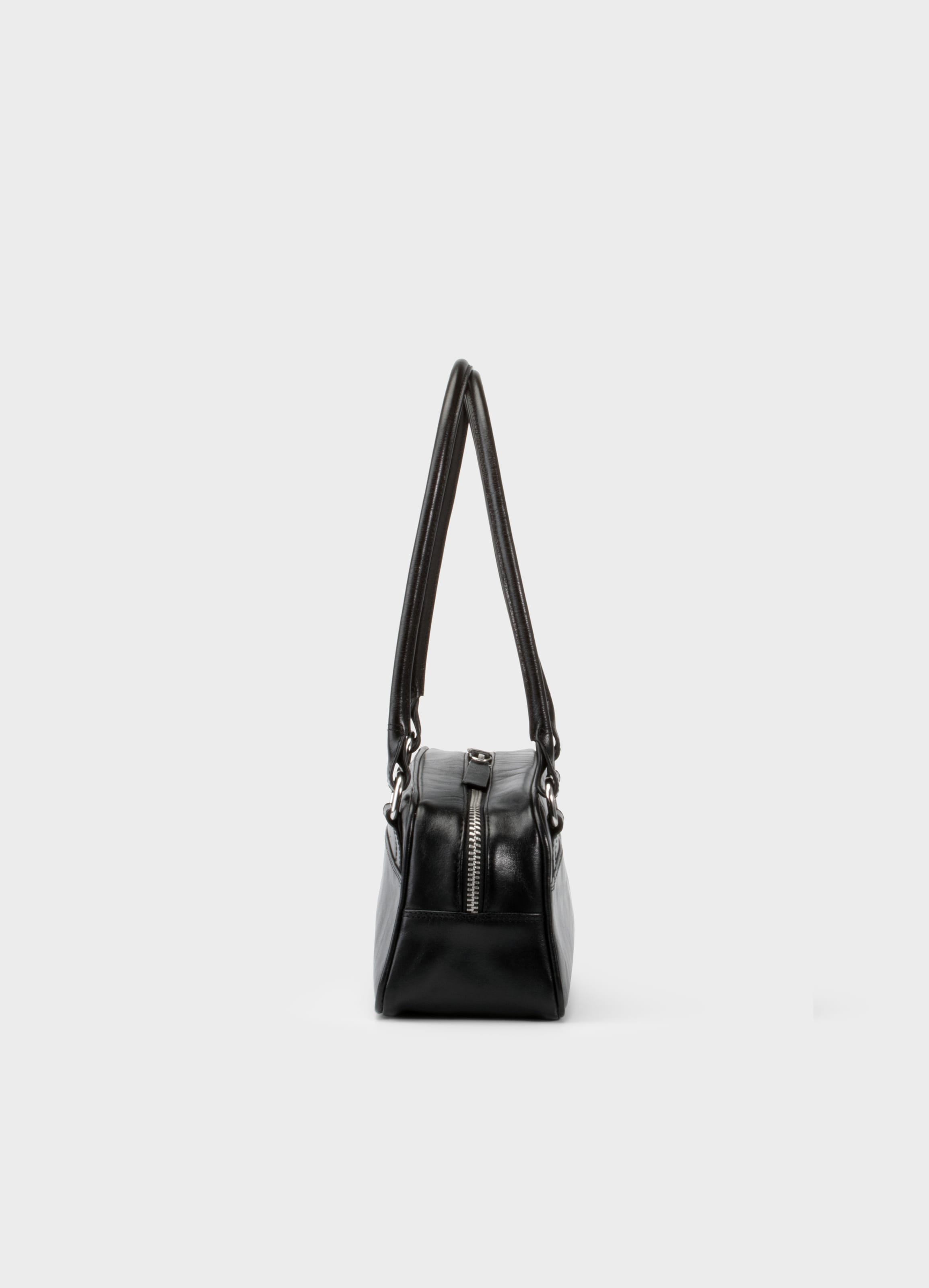 VAGABOND SHOEMAKERS Poșete 'NOMI MINI' pe Negru | ABOUT YOU