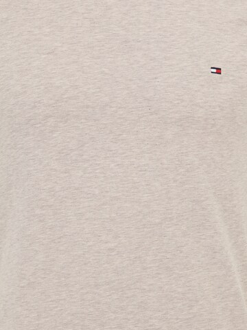 TOMMY HILFIGER Slim fit Μπλουζάκι σε καφέ