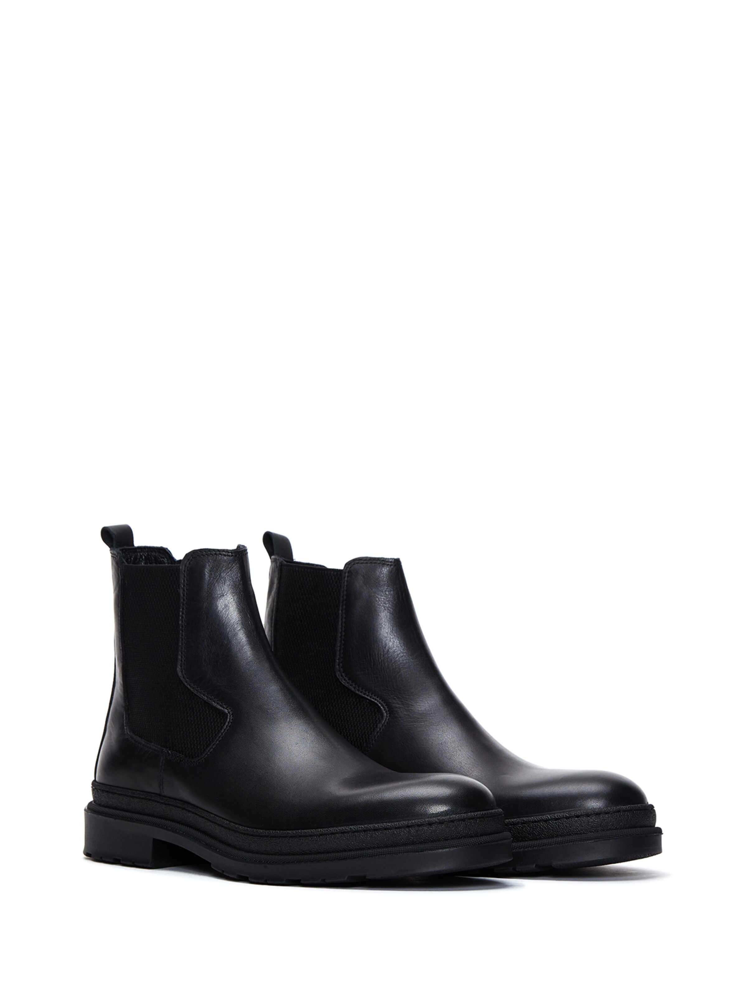 Derimod Chelsea Boots in Black