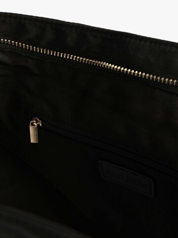 Scalpers Shoulder bag in Black