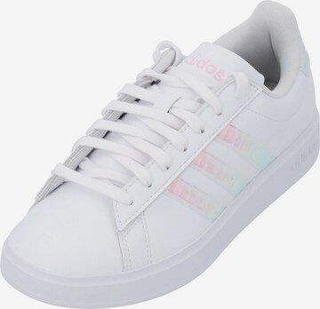 ADIDAS ORIGINALS Sneakers laag 'ID2989 Grand Court 2.0' in Wit: voorkant