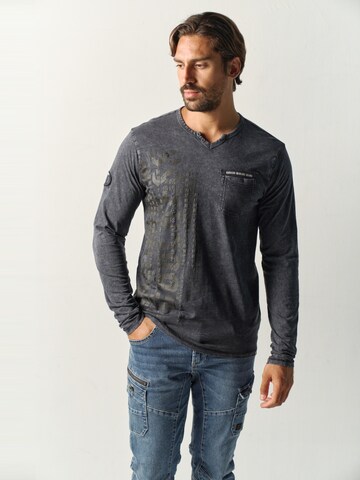 KOROSHI - Camisa em azul: frente