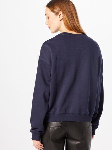 Sweat-shirt 'Essence Standard' WEEKDAY en bleu