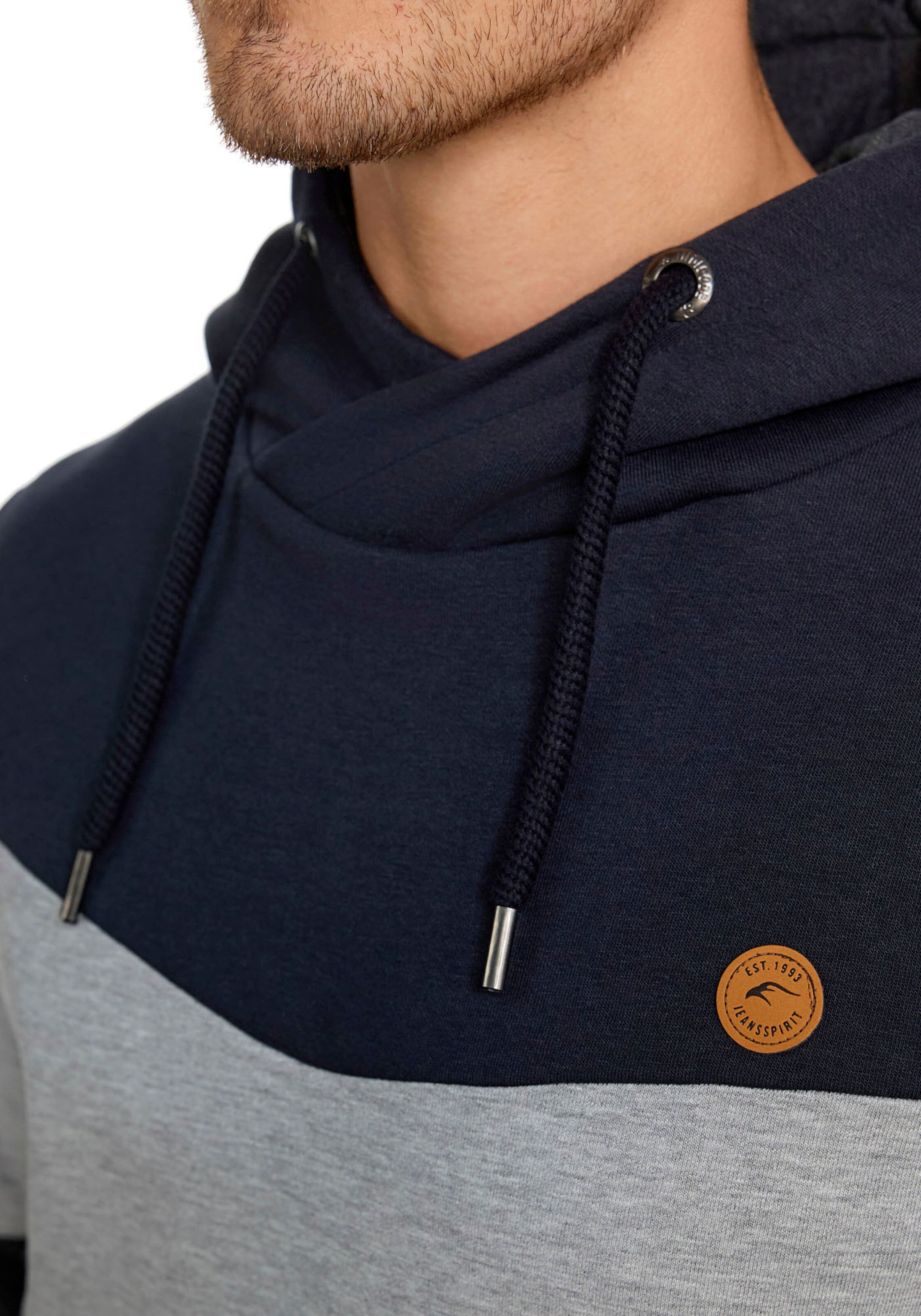 INDICODE JEANS Sweatshirt in Grey