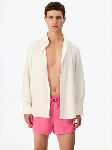 Pantaloncini da bagno 'PENTI Herren Basic Shorts' di Penti in rosa