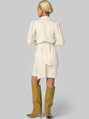 Madnezz House Jurk in Beige