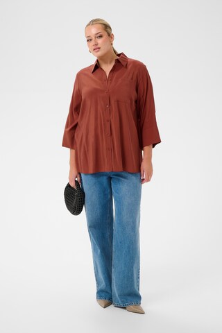 KAFFE CURVE - Blusa em castanho