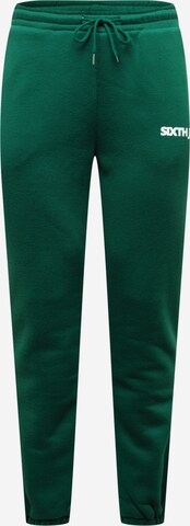 Sixth June Tapered Broek in Groen: voorkant