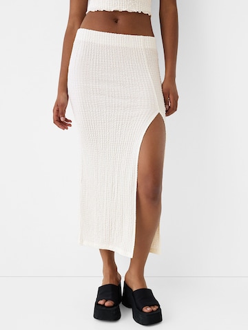 Jupe Bershka en beige : devant