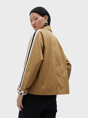 Veste outdoor Lola Casademunt en marron