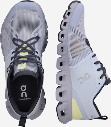 Sneaker de alergat 'CloudX3 Shift' de la On pe albastru