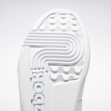 Baskets basses Reebok en blanc