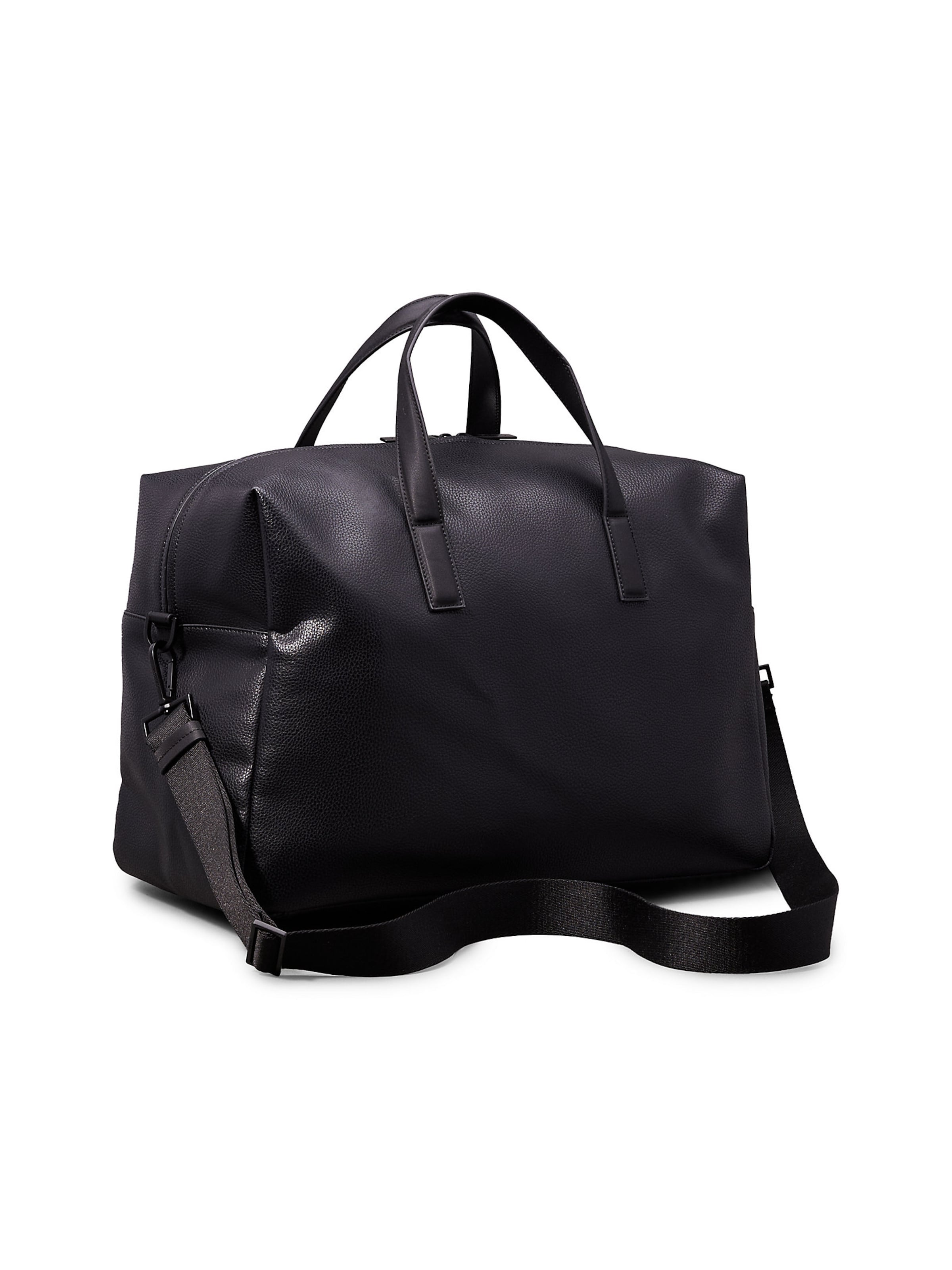 Calvin Klein Weekend bag Must in Black ABOUT YOU