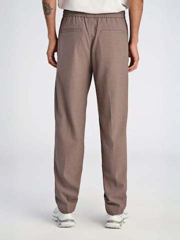 Junk de Luxe Regular Trousers in Beige