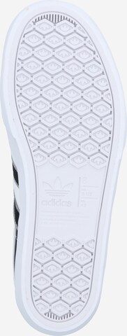 ADIDAS ORIGINALS Rövid szárú sportcipők 'Delpala' - fehér