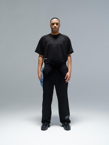 Alessandro Magno Wide Leg Sporthose 'FASHION' in Schwarz: Vorderseite