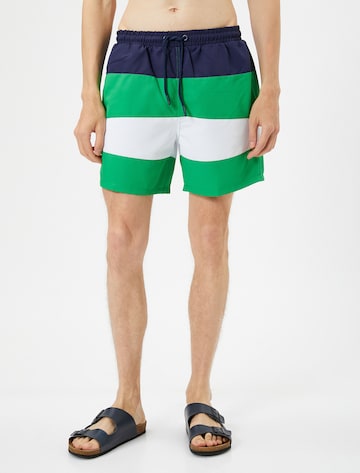 Koton Zwemshorts in Groen: voorkant