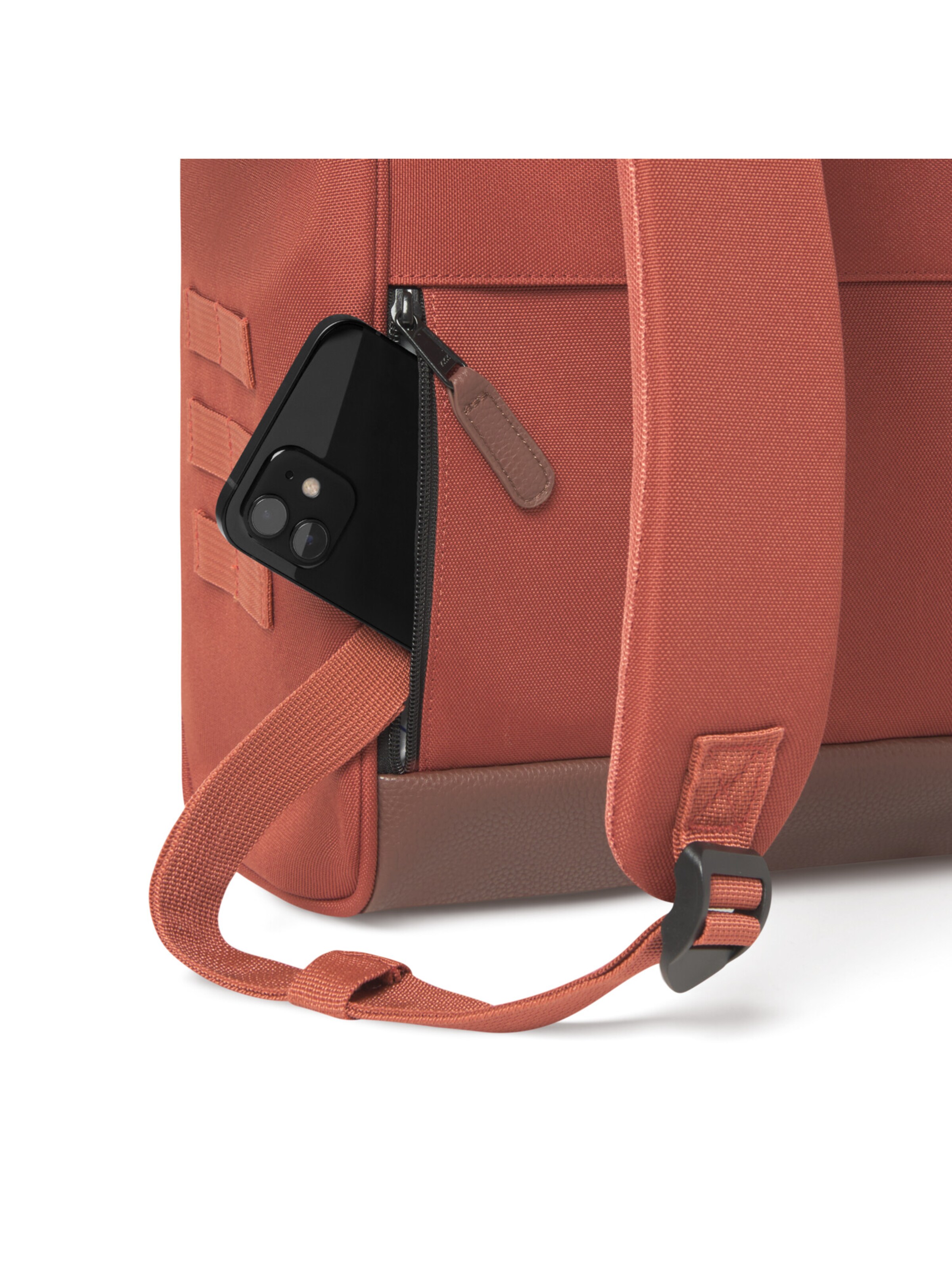 Cabaia Backpack 'San Cristobal M' in Brown